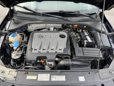 2013 Volkswagen Passat TDI SE