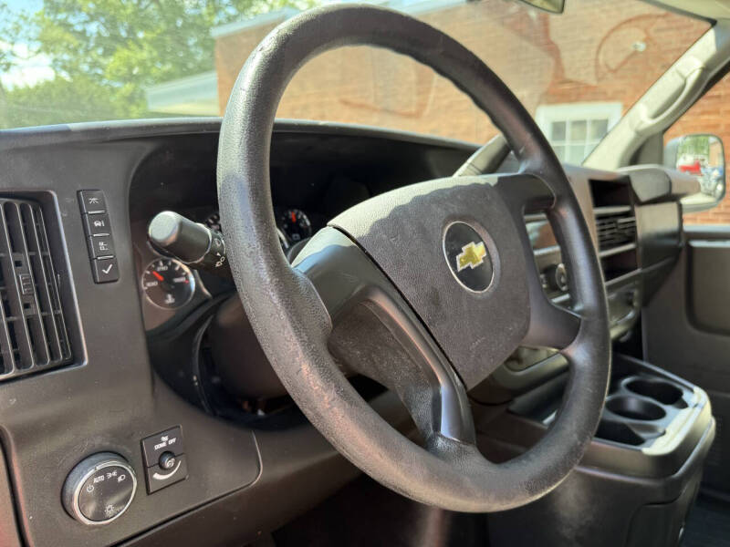 2015 Chevrolet Express 2500