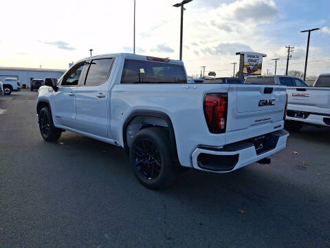 2026 GMC Sierra 1500 Elevation Standard