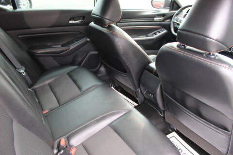 2020 Nissan Altima 2.5 SR