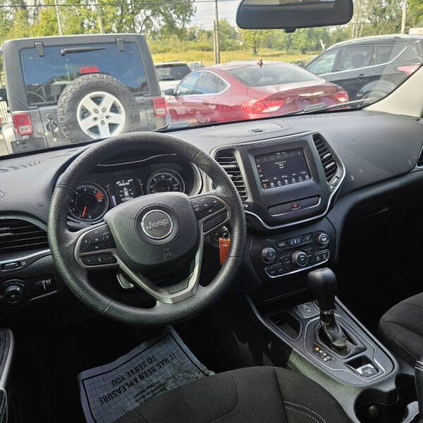 2019 Jeep Cherokee Latitude