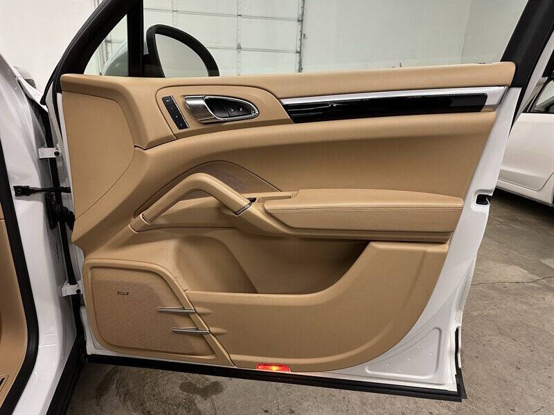 2014 Porsche Cayenne