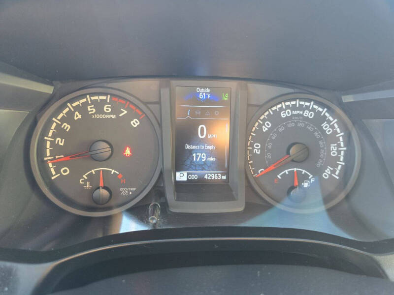 2021 Toyota Tacoma SR V6