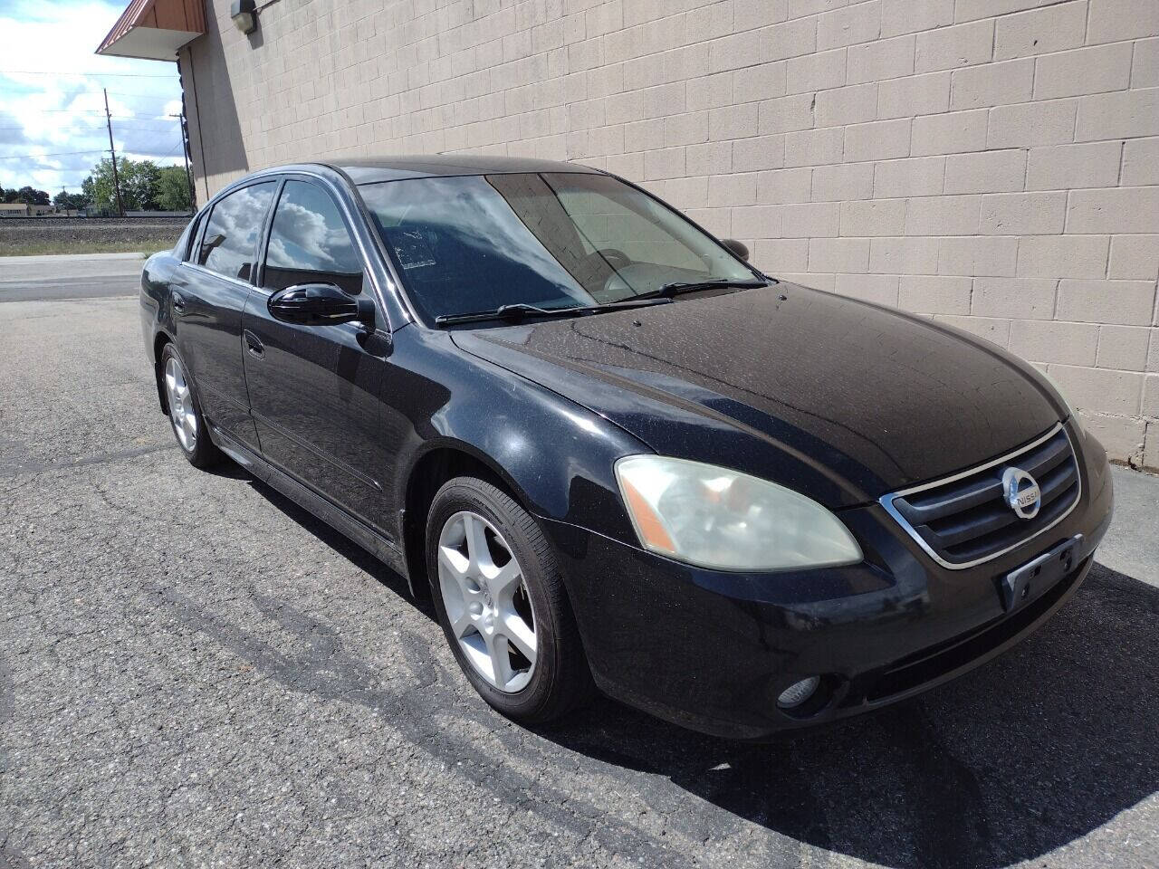 2003 nissan altima black