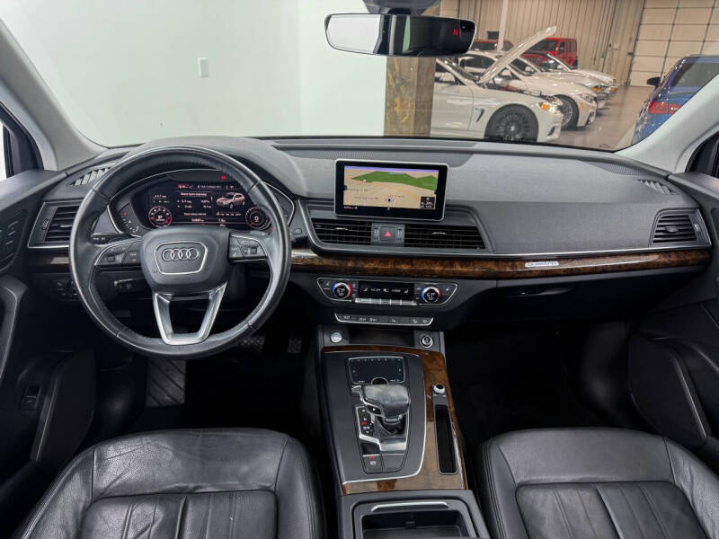 2018 Audi Q5 2.0T quattro Premium Plus