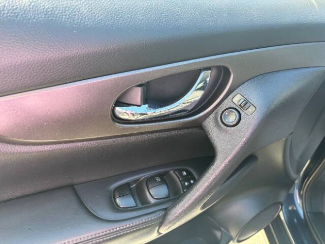 2014 Nissan Rogue SV