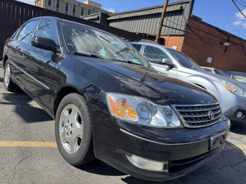 2004 Toyota Avalon for sale at E Motors INC in Vienna VA