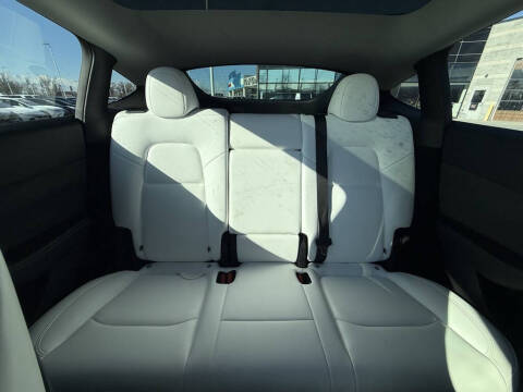 2024 Tesla Model Y Performance