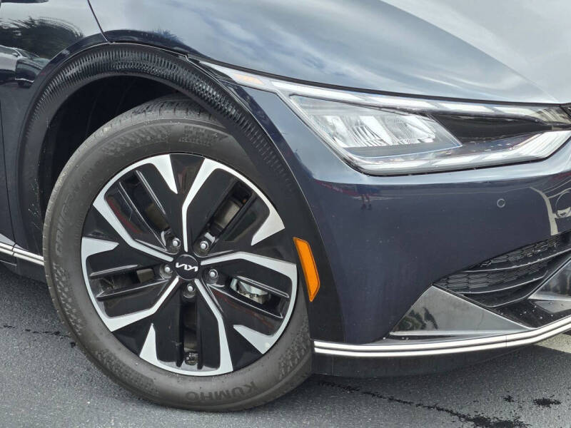 2023 Kia EV6 Wind