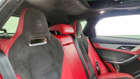 2022 Jaguar F-PACE SVR