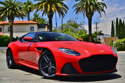 2020 Aston Martin DBS