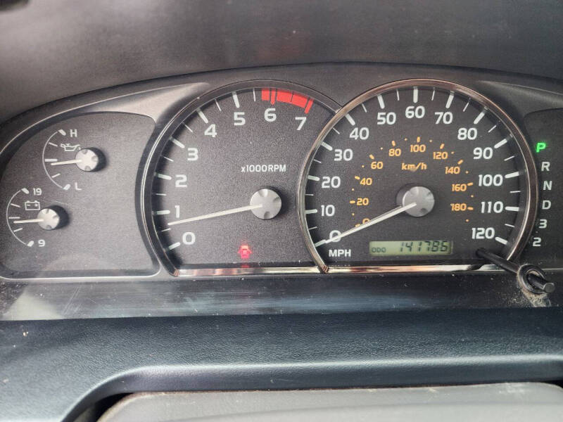 2006 Toyota Sequoia SR5