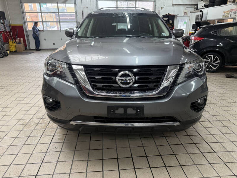 2017 Nissan Pathfinder SV