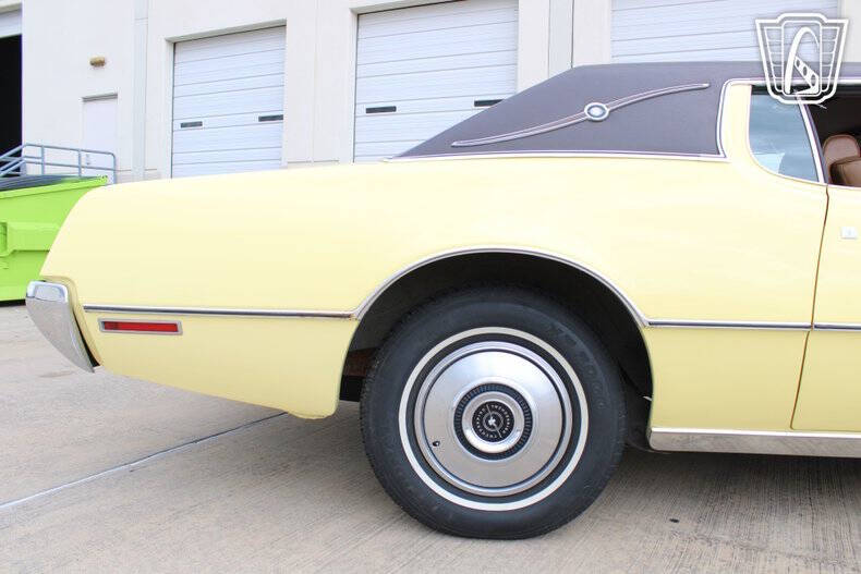 1972 Ford Thunderbird