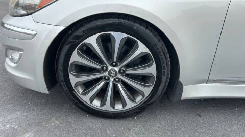 2012 Hyundai Genesis