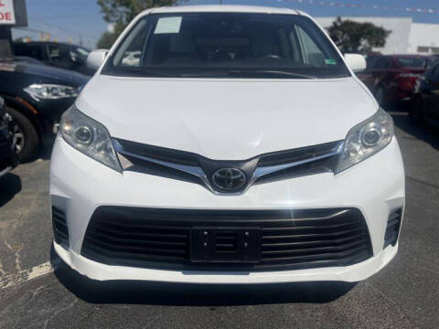 2020 Toyota Sienna
