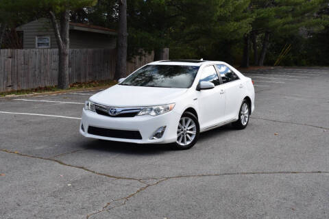 2012 Toyota Camry Hybrid for sale at Alpha Motors in Knoxville TN