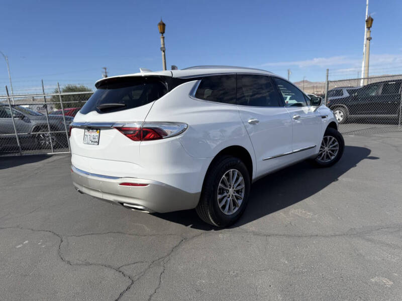 2022 Buick Enclave Essence