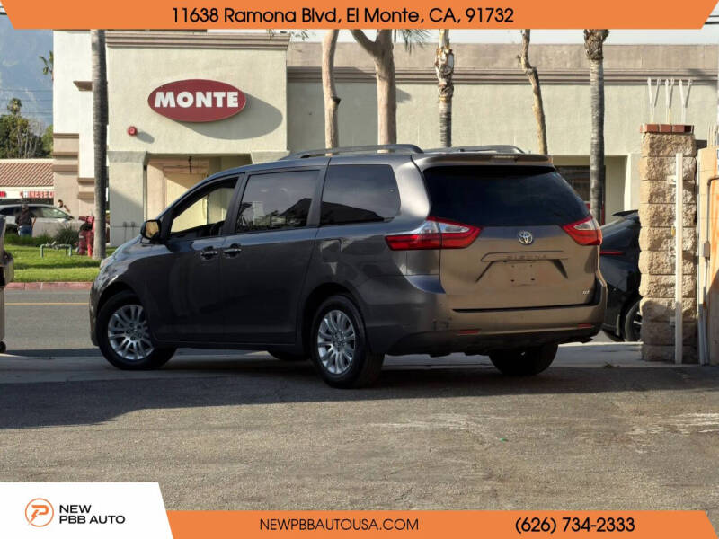 2017 Toyota Sienna