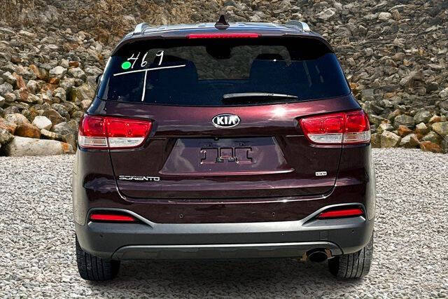 2016 Kia Sorento LX