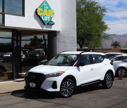 2023 Nissan Kicks SR