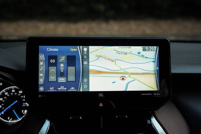 2022 Toyota Venza XLE