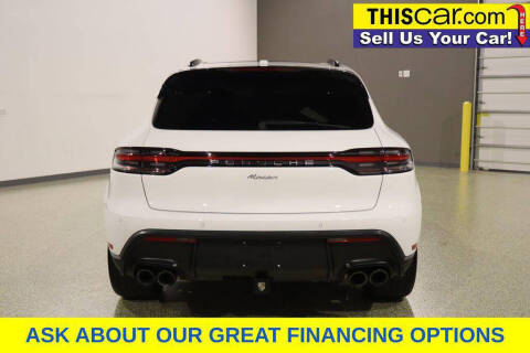 2025 Porsche Macan
