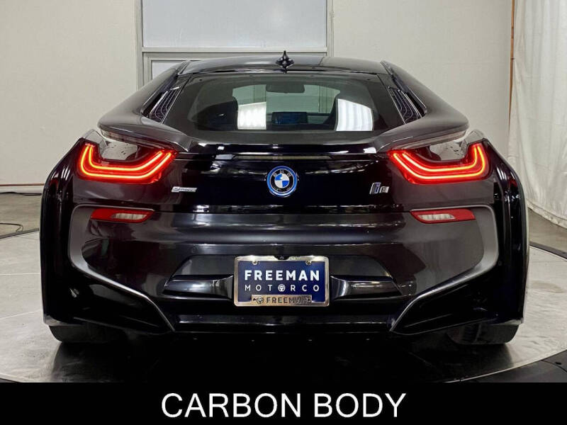 2016 BMW i8