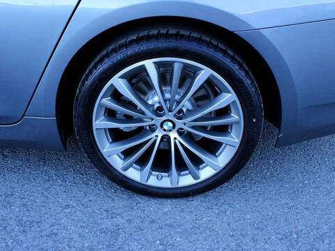 2022 BMW 5 Series 530i