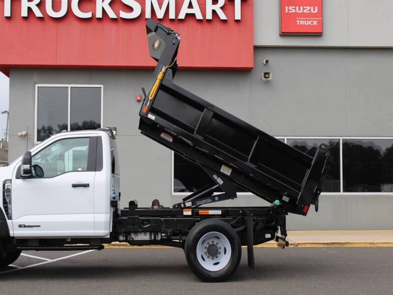 2024 Ford F-600 Super Duty