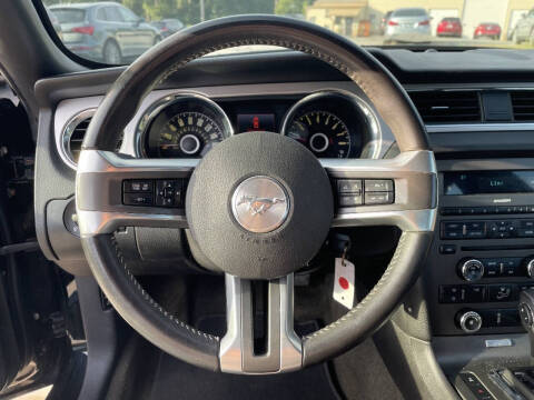 2012 Ford Mustang V6 Premium