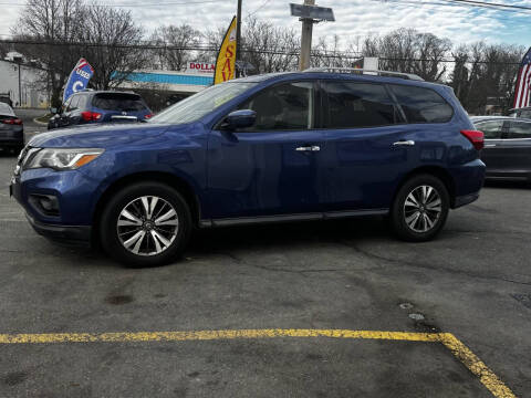 2017 Nissan Pathfinder SL