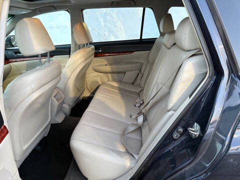 2012 Subaru Outback 2.5i Limited