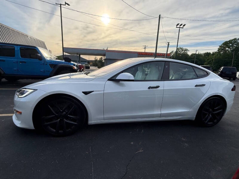 2022 Tesla Model S Plaid
