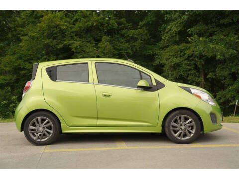 2015 Chevrolet Spark EV 2LT