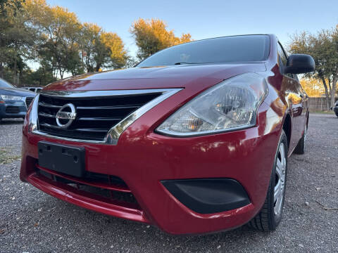 2015 Nissan Versa 1.6 S