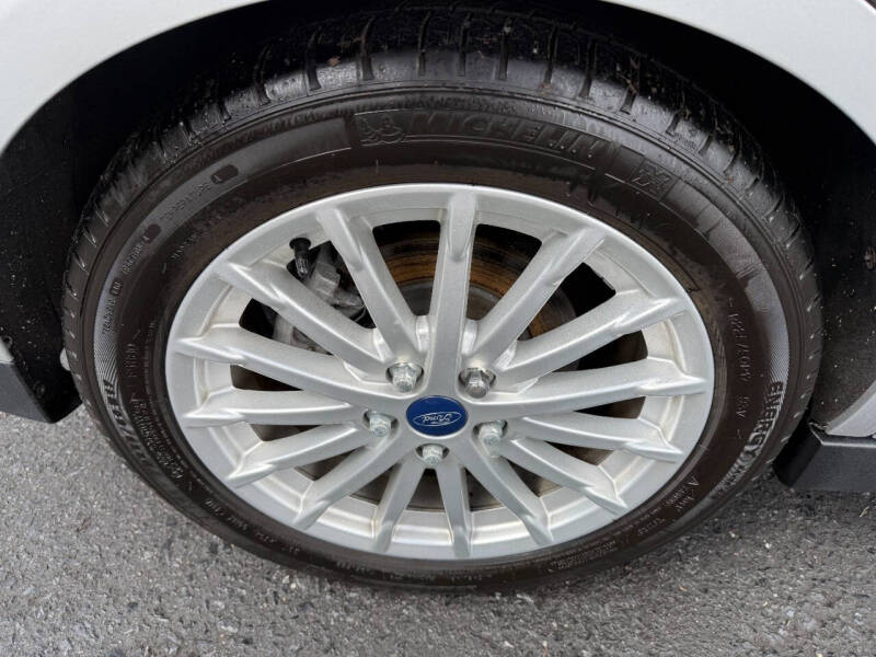 2013 Ford C-MAX Hybrid SEL