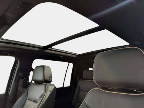 2022 GMC Yukon XL SLT