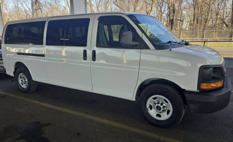 2015 GMC Savana LS 3500