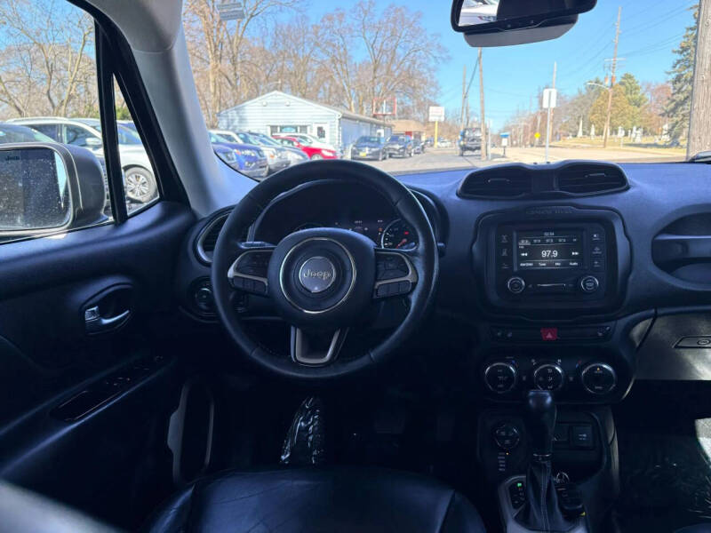 2017 Jeep Renegade Deserthawk