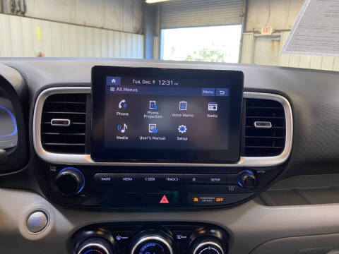 2024 Hyundai Venue SEL