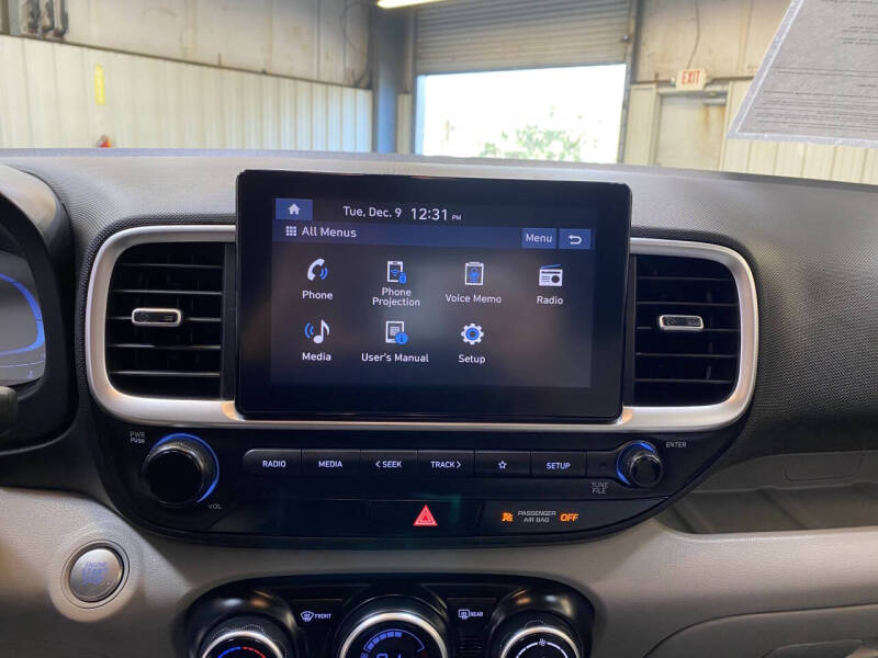 2024 Hyundai Venue SEL