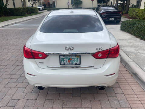 2016 Infiniti Q50 2.0T Premium