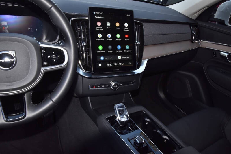 2025 Volvo XC90 B6 Plus Bright Theme 7P