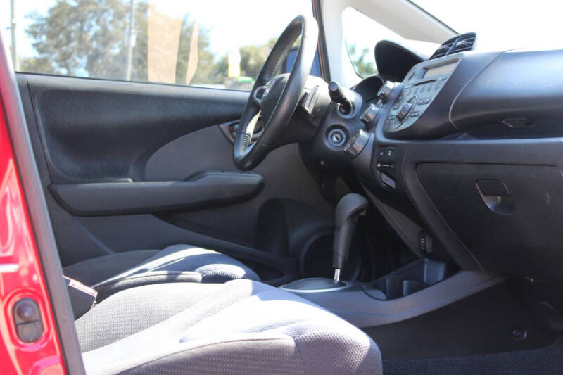 2013 Honda Fit Sport