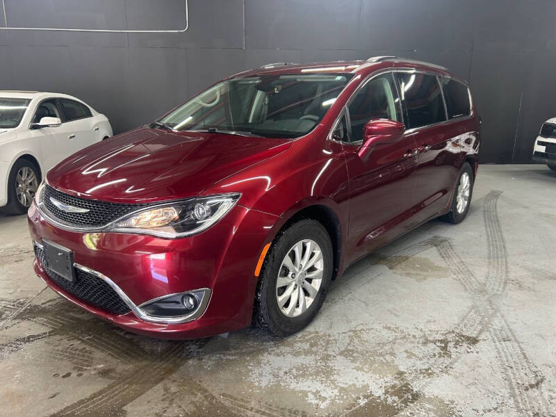 2018 Chrysler Pacifica Touring Plus