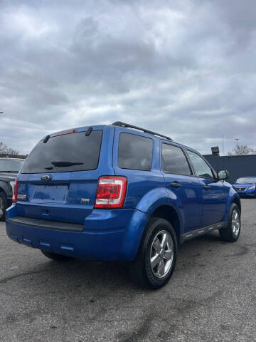 2011 Ford Escape XLT