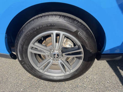 2010 Ford Mustang V6