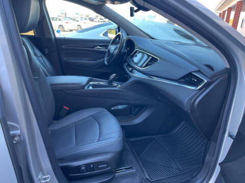 2021 Buick Enclave Essence