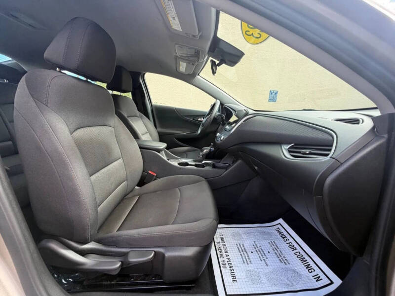 2023 Chevrolet Malibu LT